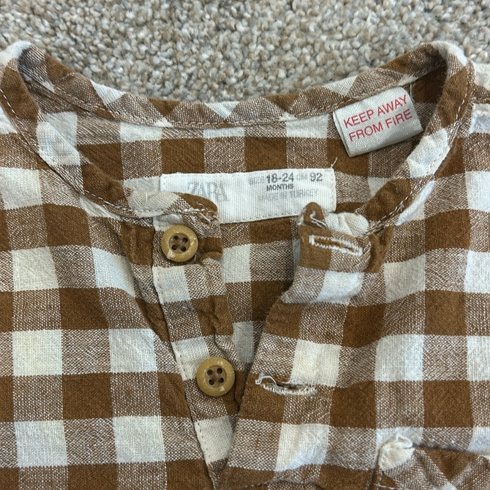 Zara shirt - Picture 2 of 3